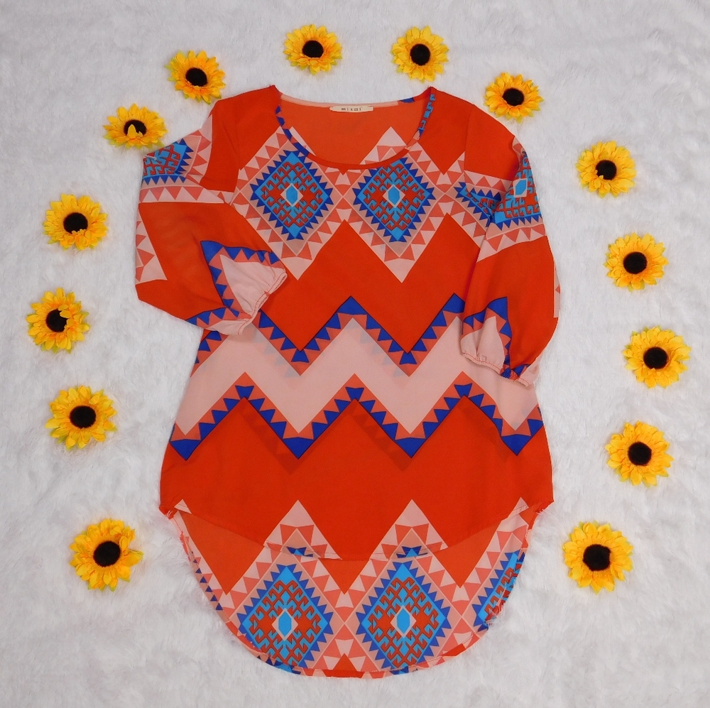 🌻 Miami Vibrant Aztec Pattern High-Low Blouse - Picture 5 of 8